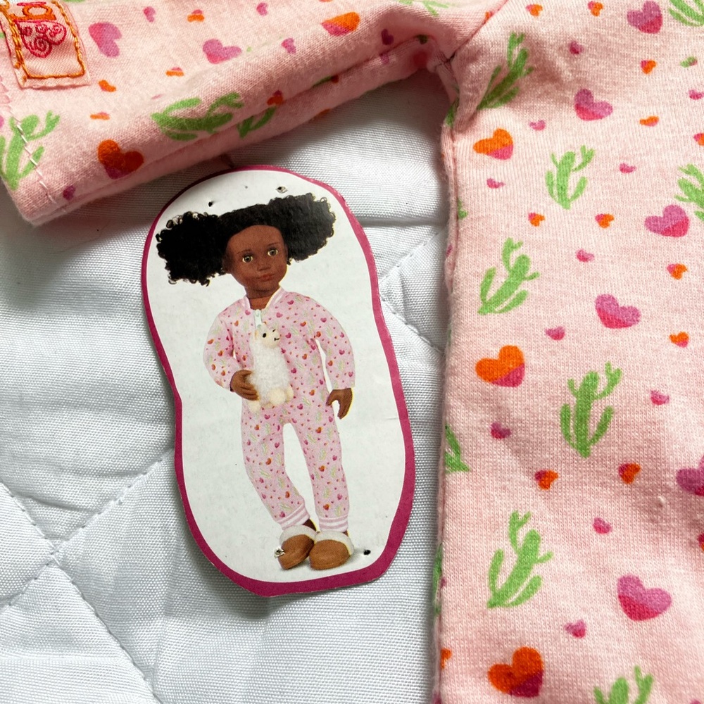 Our Generation Llama Pajama with Soft Plush - Picture 4 of 5